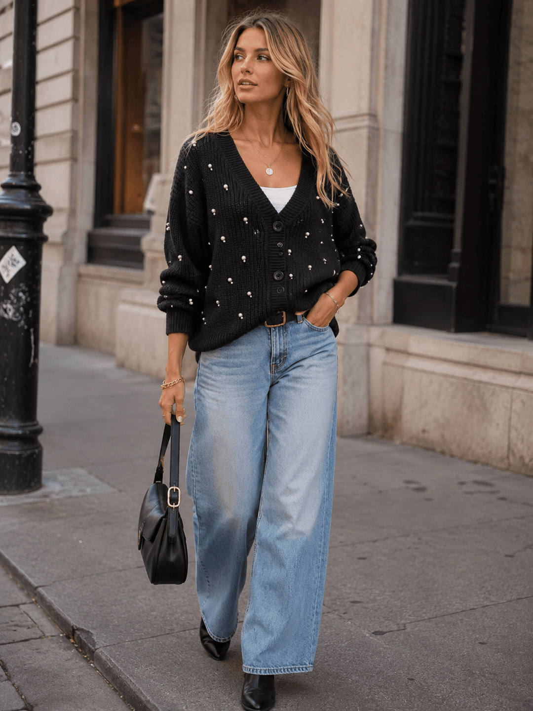 WOMEN'S LONG SLEEVE BUTTON CLOSURE PEARL DETAILED SWEATER