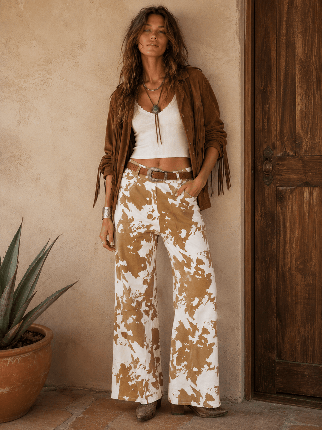 WOMEN'S BUTTON CLOSURE POCKETS ANIMAL PRINT STRAIGHT LEG DENIM PANTS