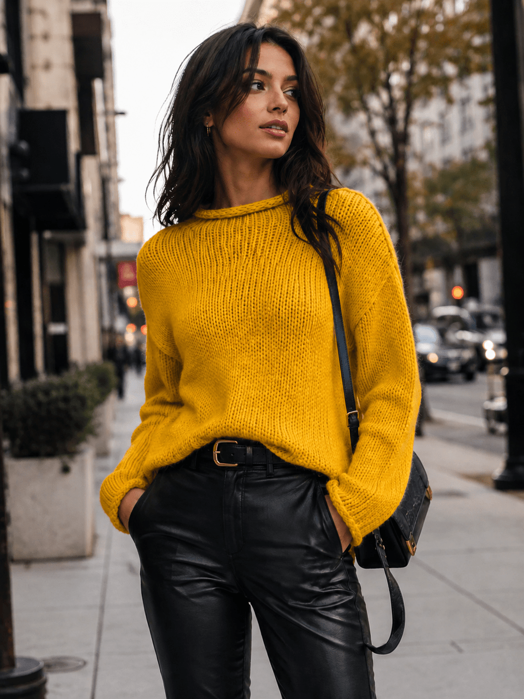 WOMEN'S LONG SLEEVE KNIT PULLOVER SWEATER