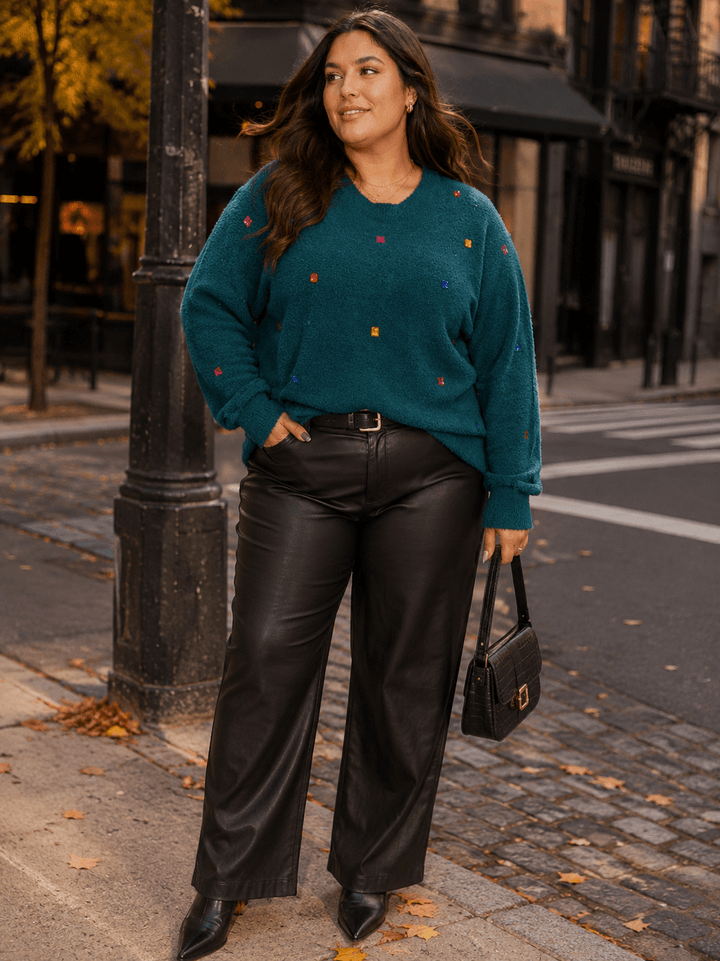 PLUS SIZE LONG SLEEVE STUDS PULLOVER SWEATER