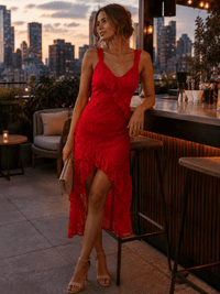JUST ME WOMEN'S SLEEVELESS V-NECK RUFFLE HIGH-LOW MIDI DRESS