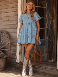 WOMEN'S SHORT PUFF SLEEVE FRONT POCKETS STITCHED DETAILED TIERED DENIM MINI DRESS