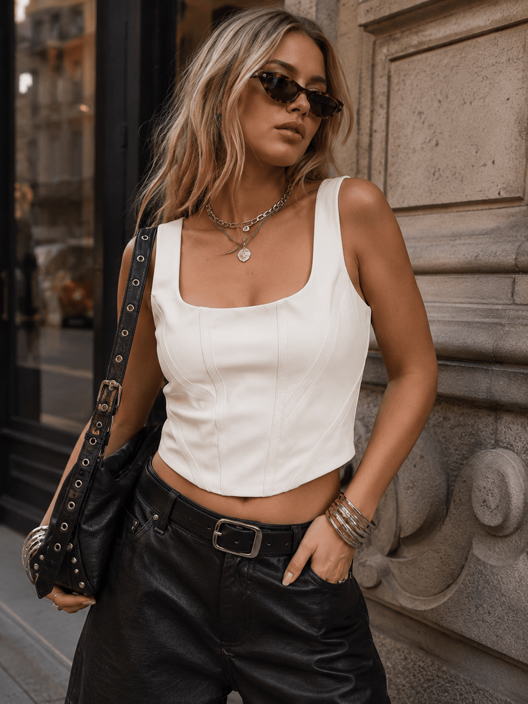 WOMEN'S SLEEVELESS ZIP UP PU PLEATHER CROP TOP