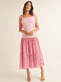 JUST ME WOMEN'S SLEEVELESS SQUARE NECK CROCHET COLORBLOCK MAXI DRESS