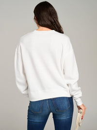 WOMEN'S LONG SLEEVE GRAPHIC PULLOVER SWEATER