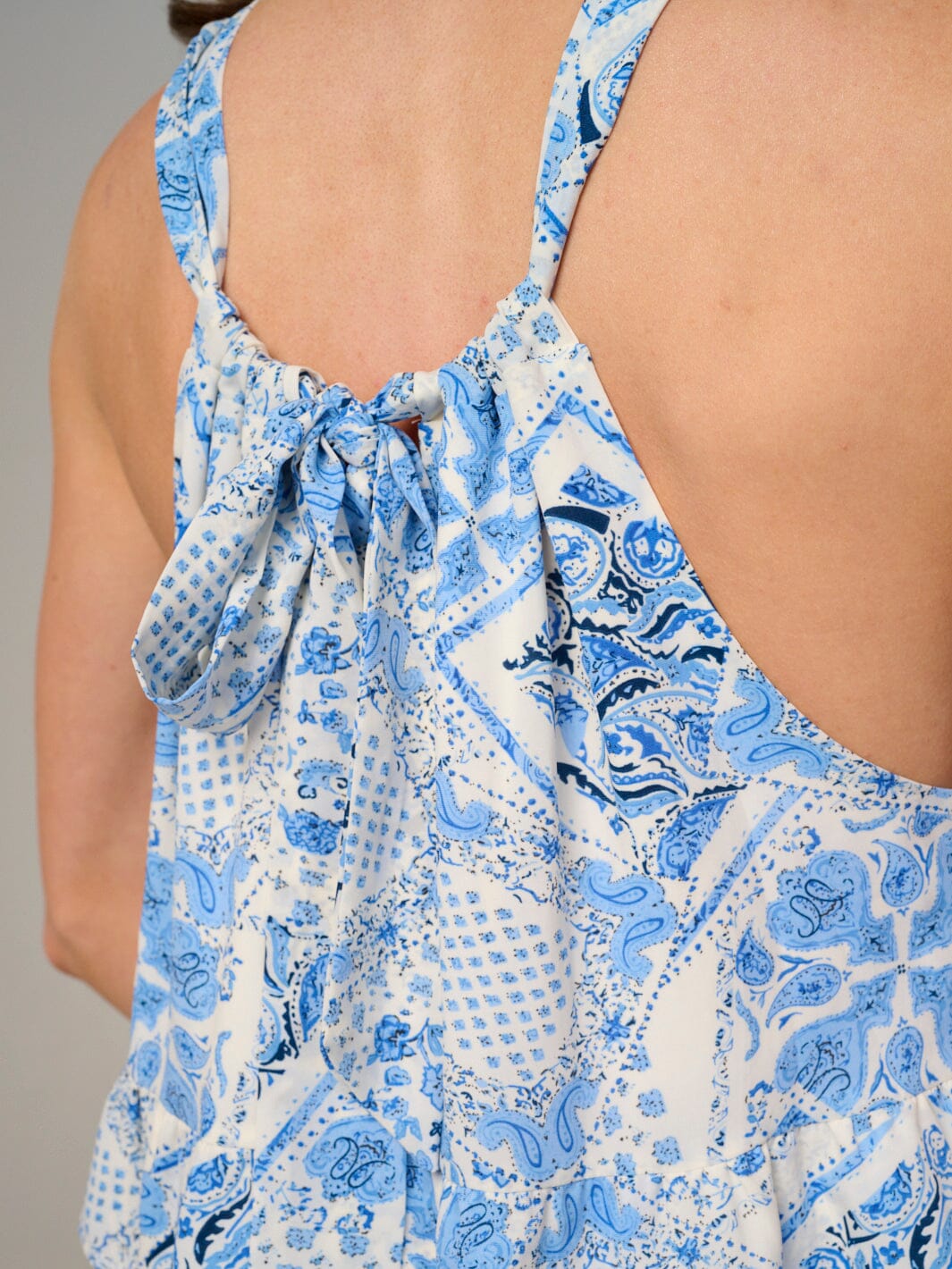 WOMEN'S SLEEVELESS SMOCK RUFFLE TIERED MULTI PRINT MINI DRESS