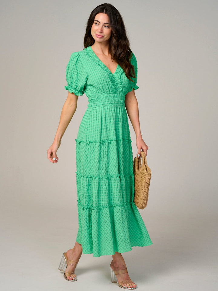 WOMEN'S SHORT SLEEVE V-NECK WAFFLE TIERED MAXI DRESS