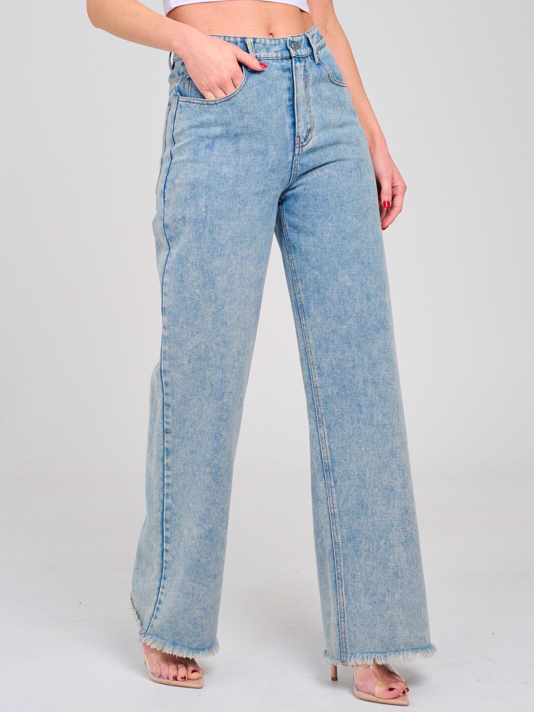 WOMEN'S BUTTON CLOSURE POCKETS WIDE RAW EDGE LEG DENIM PANTS