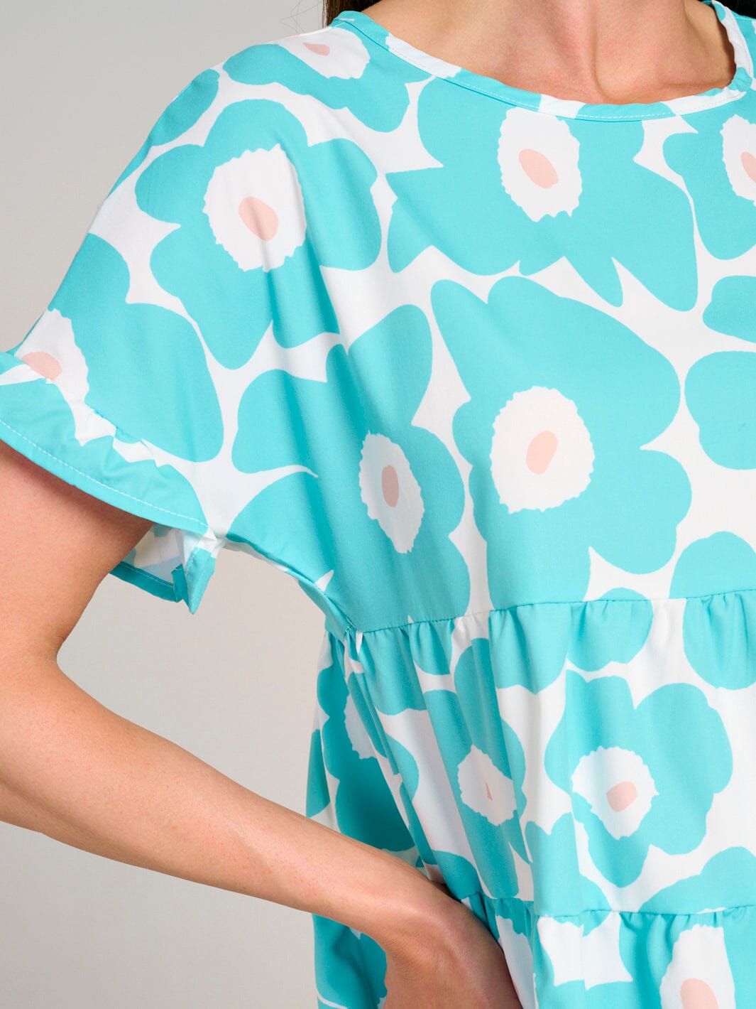 WOMEN'S SHORT SLEEVE TIERED LOOSE FIT FLORAL MINI DRESS