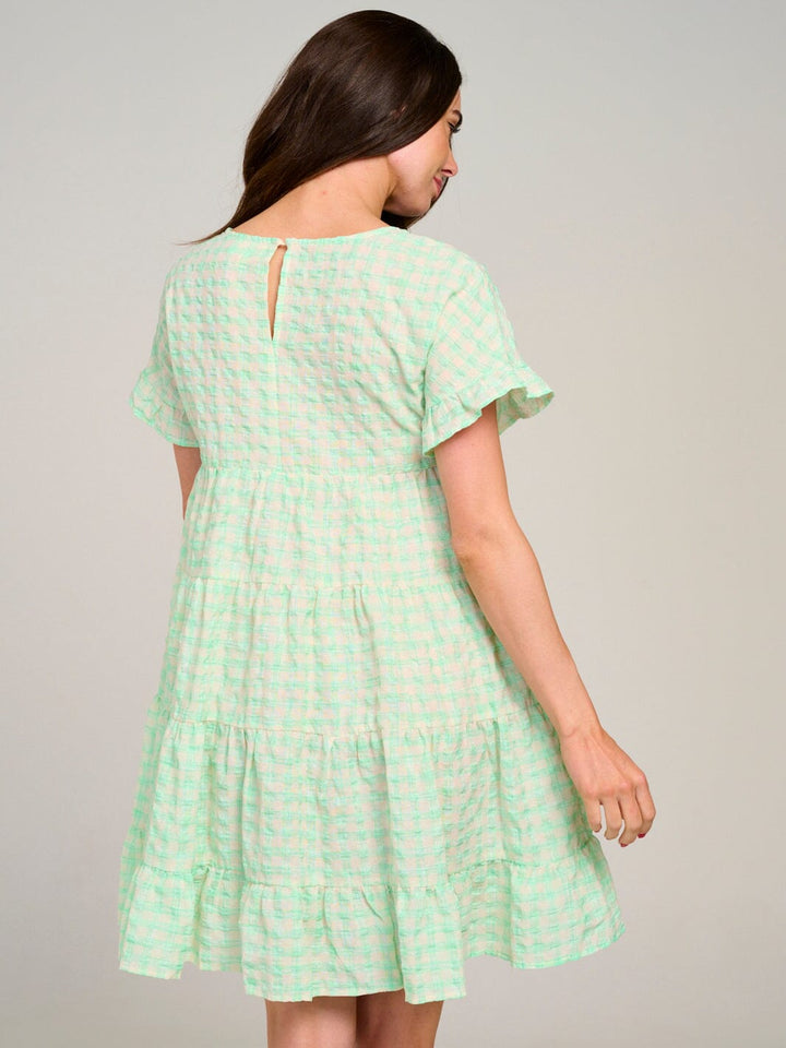 WOMEN'S SHORT SLEEVE TIERED LOOSE FIT PLAID MINI DRESS