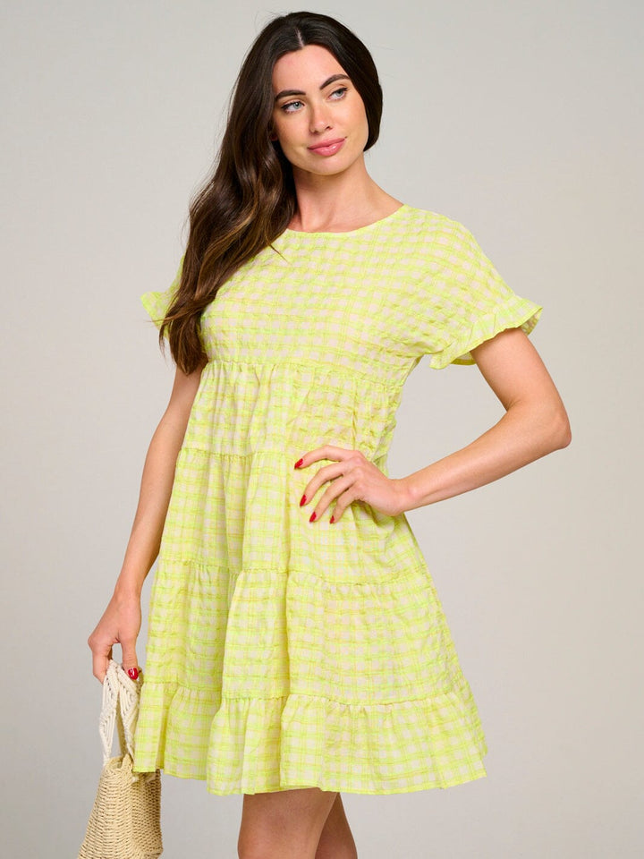 WOMEN'S SHORT SLEEVE TIERED LOOSE FIT PLAID MINI DRESS