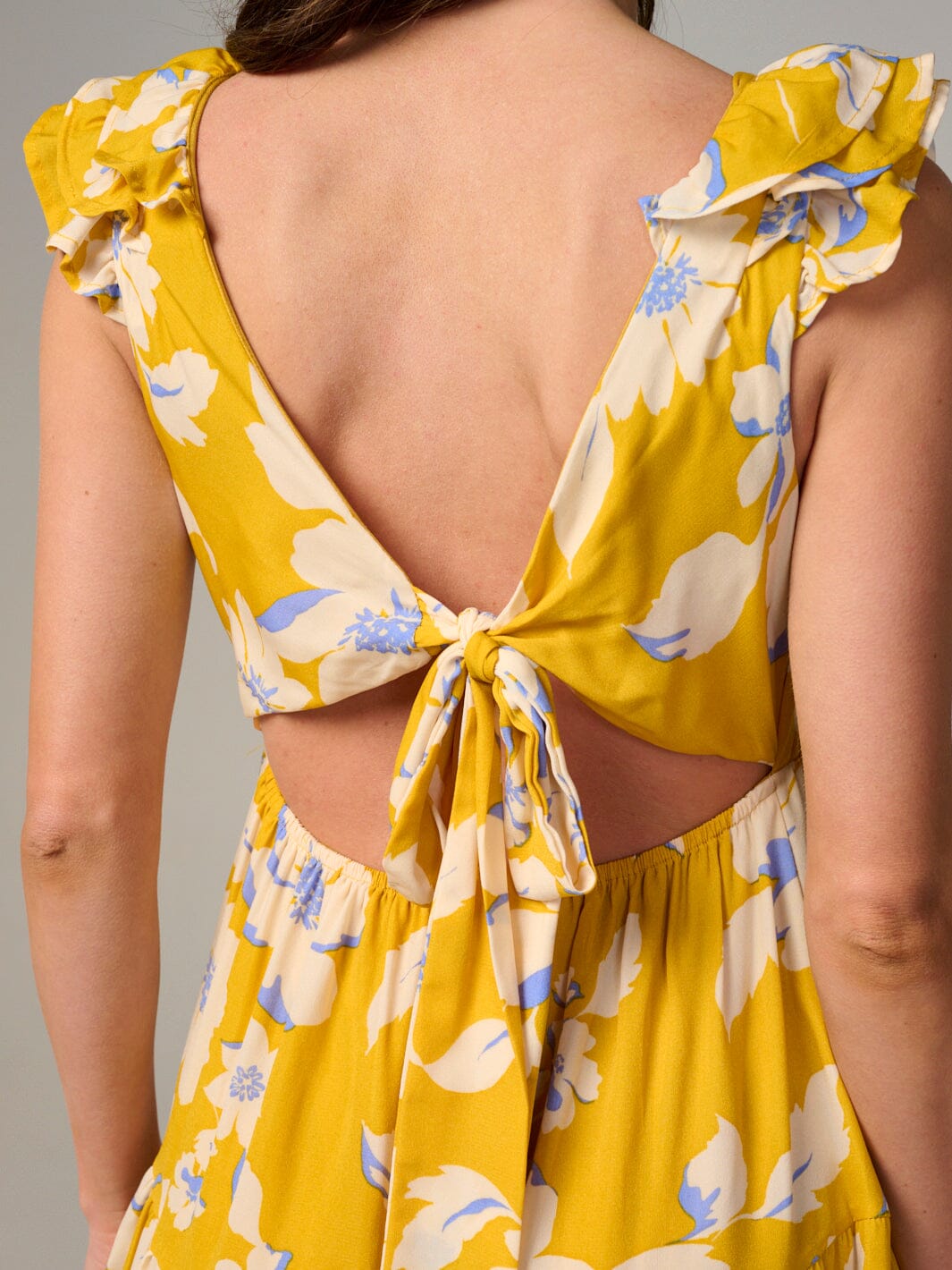 WOMEN'S SLEEVELESS V-NECK BACK TIE FLORAL MAXI DRESS