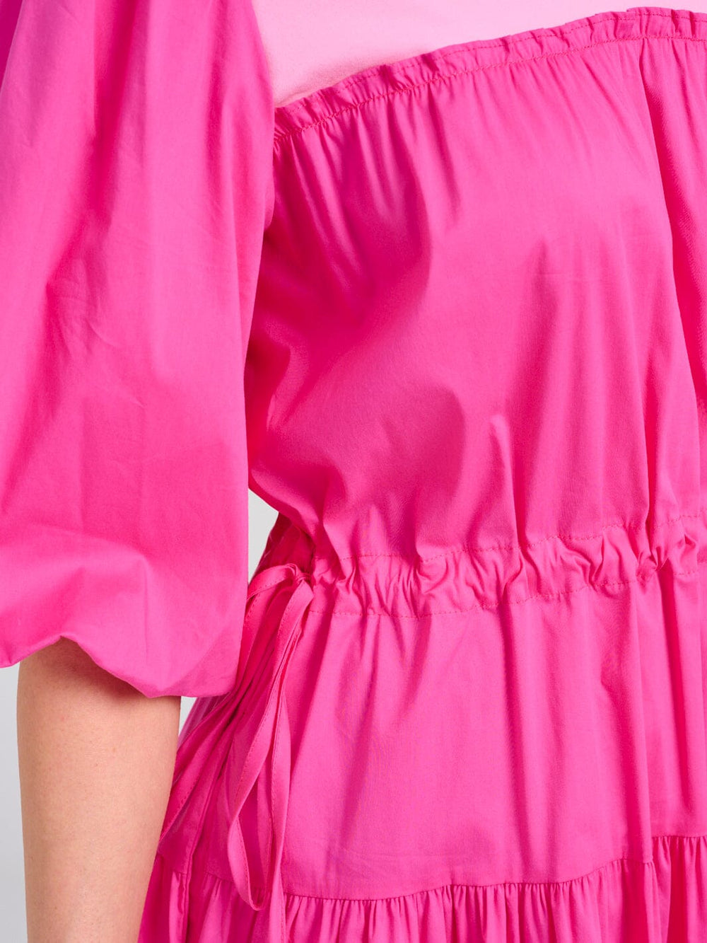 WOMEN'S SHORT PUFF SLEEVE ADJUSTABLE WAIST COLORBLOCK MIDI DRESS