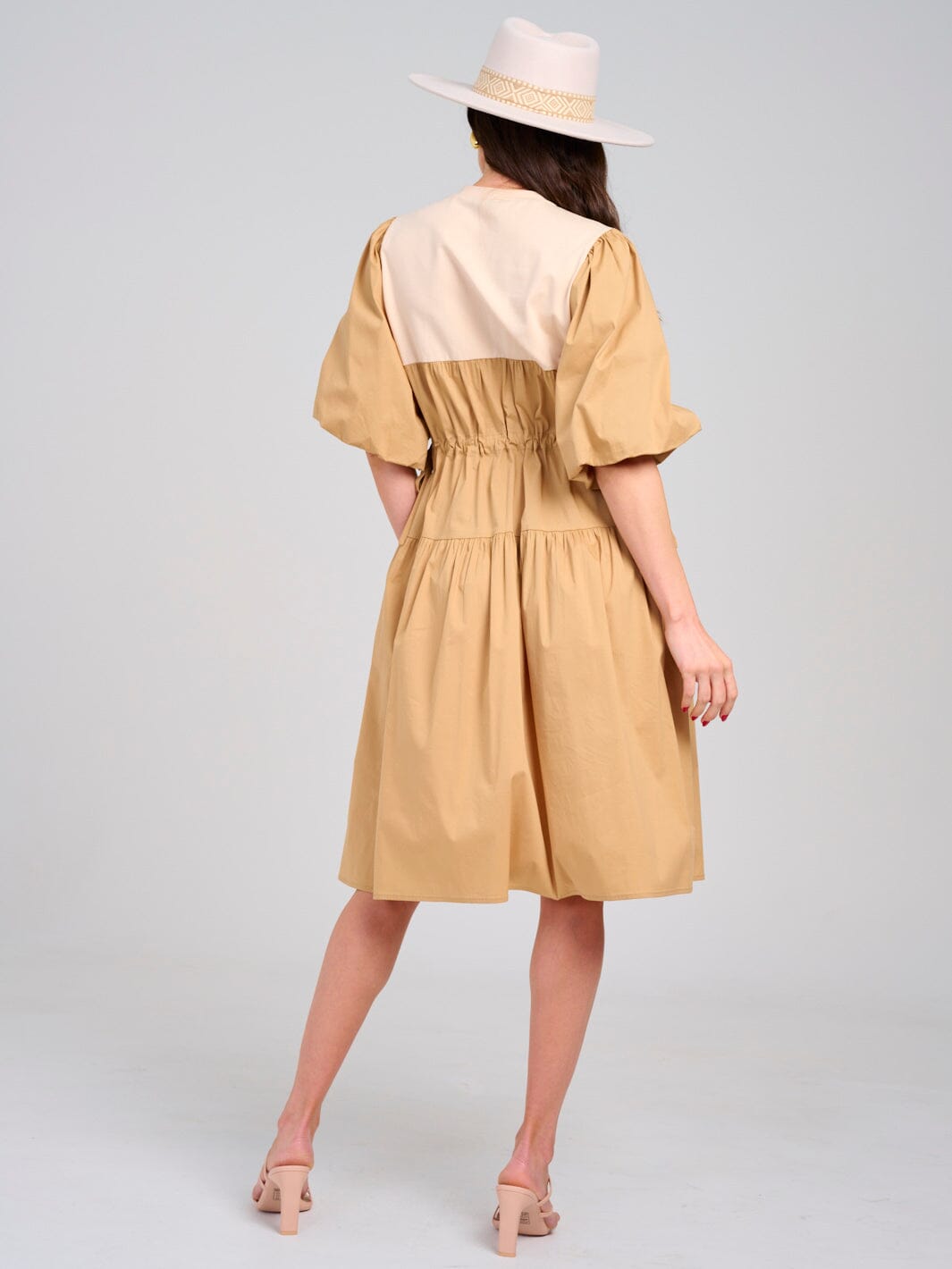 WOMEN'S SHORT PUFF SLEEVE ADJUSTABLE WAIST COLORBLOCK MIDI DRESS