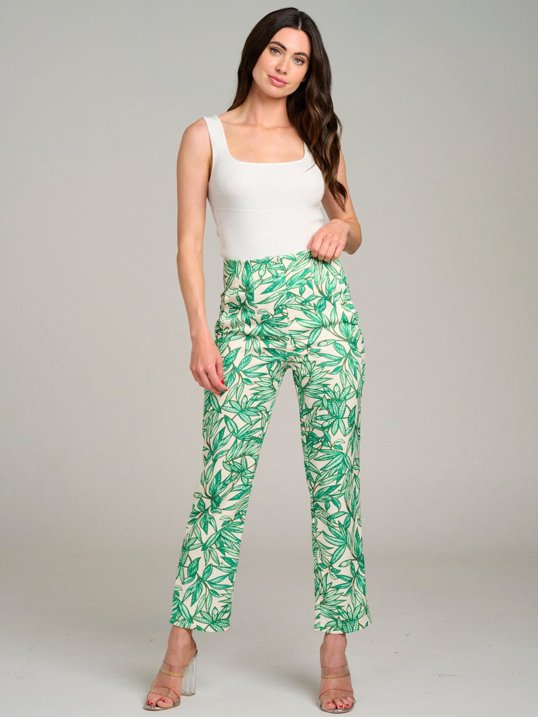 WOMEN'S BUTTON CLOSURE POCKETS LEAF PRINT WIDE LEG PANTS