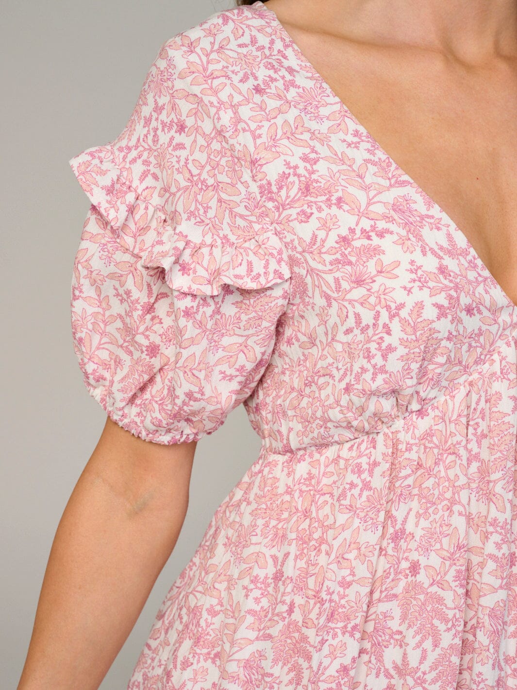WOMEN'S SHORT SLEEVE V-NECK FLORAL MIDI DRESS