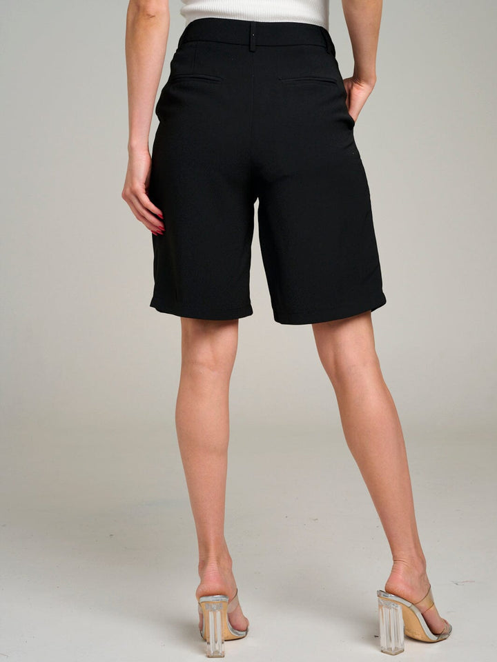WOMEN'S BUTTON CLOSURE POCKETS BERMUDA SHORTS