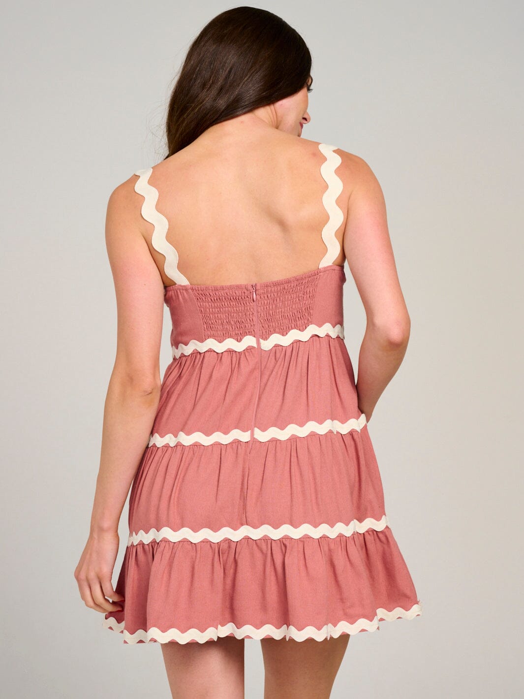 WOMEN'S SLEEVELESS SMOCK COLORBLOCK TIERED MINI DRESS