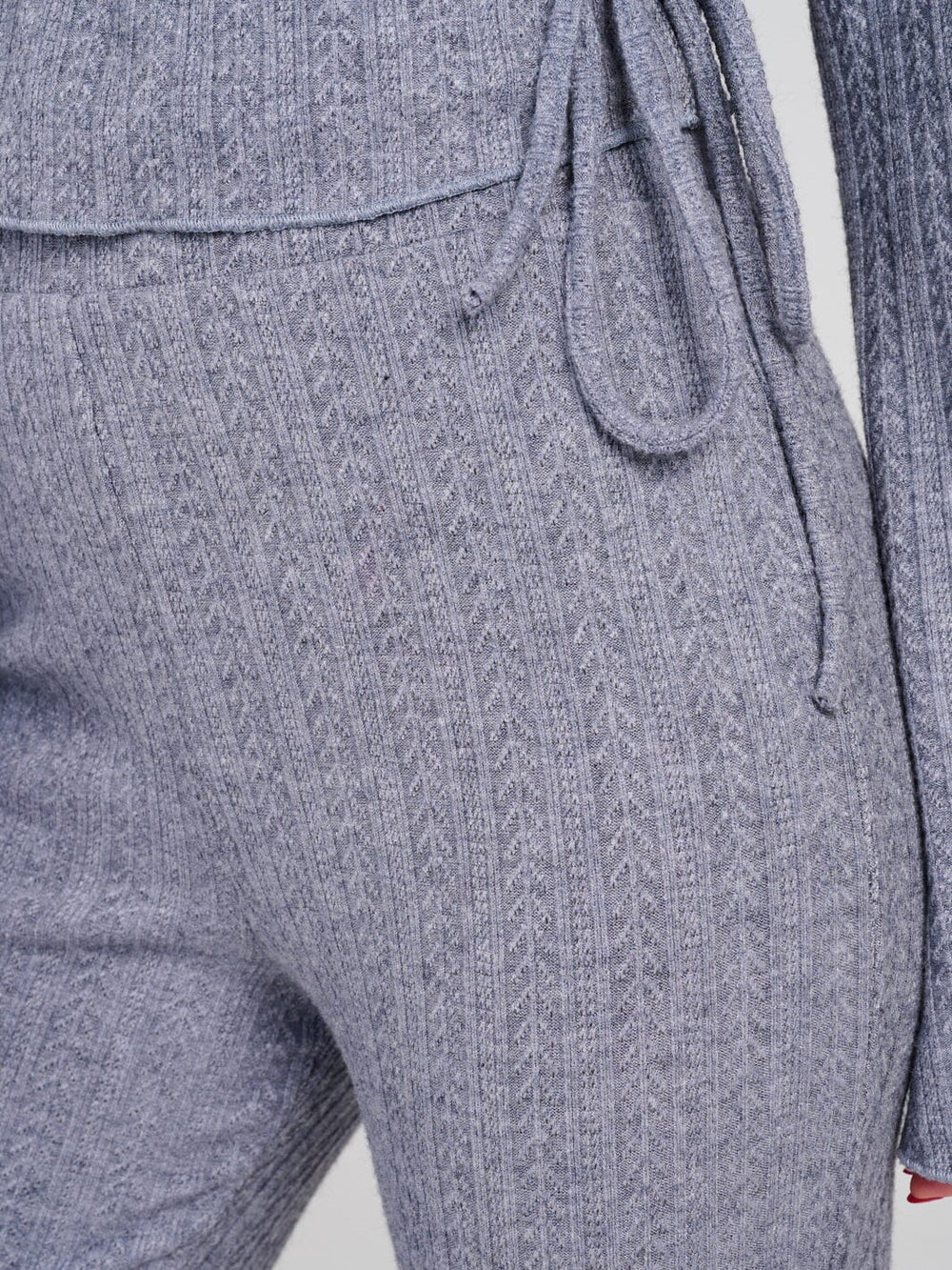 WOMEN'S ELASTIC WAIST BELL LEGS RIBBED PANTS