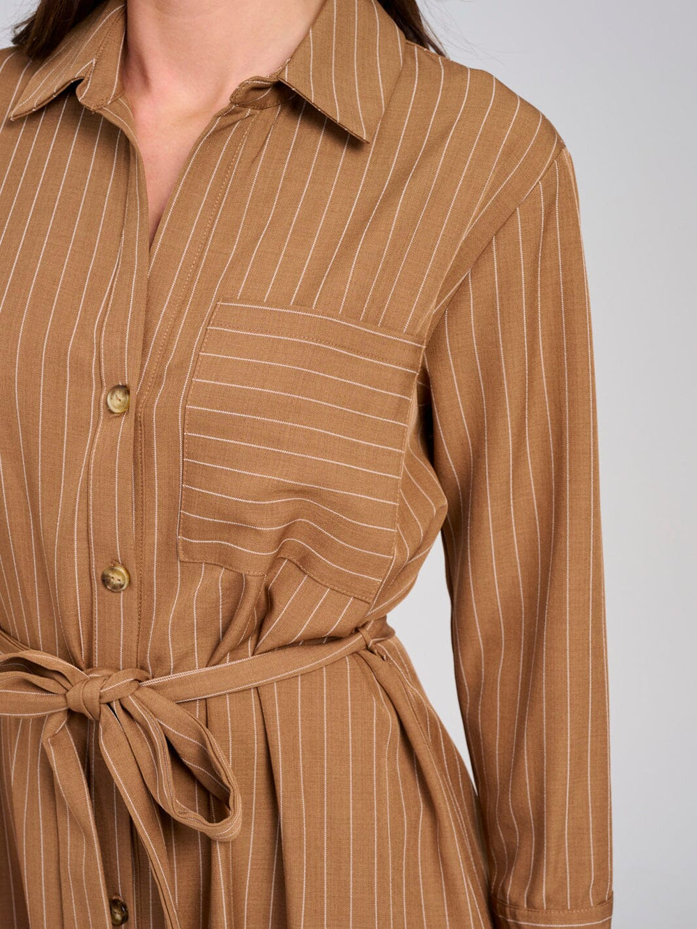 WOMEN'S LONG SLEEVE BUTTON UP SELF TIE FRONT POCKET MINI DRESS