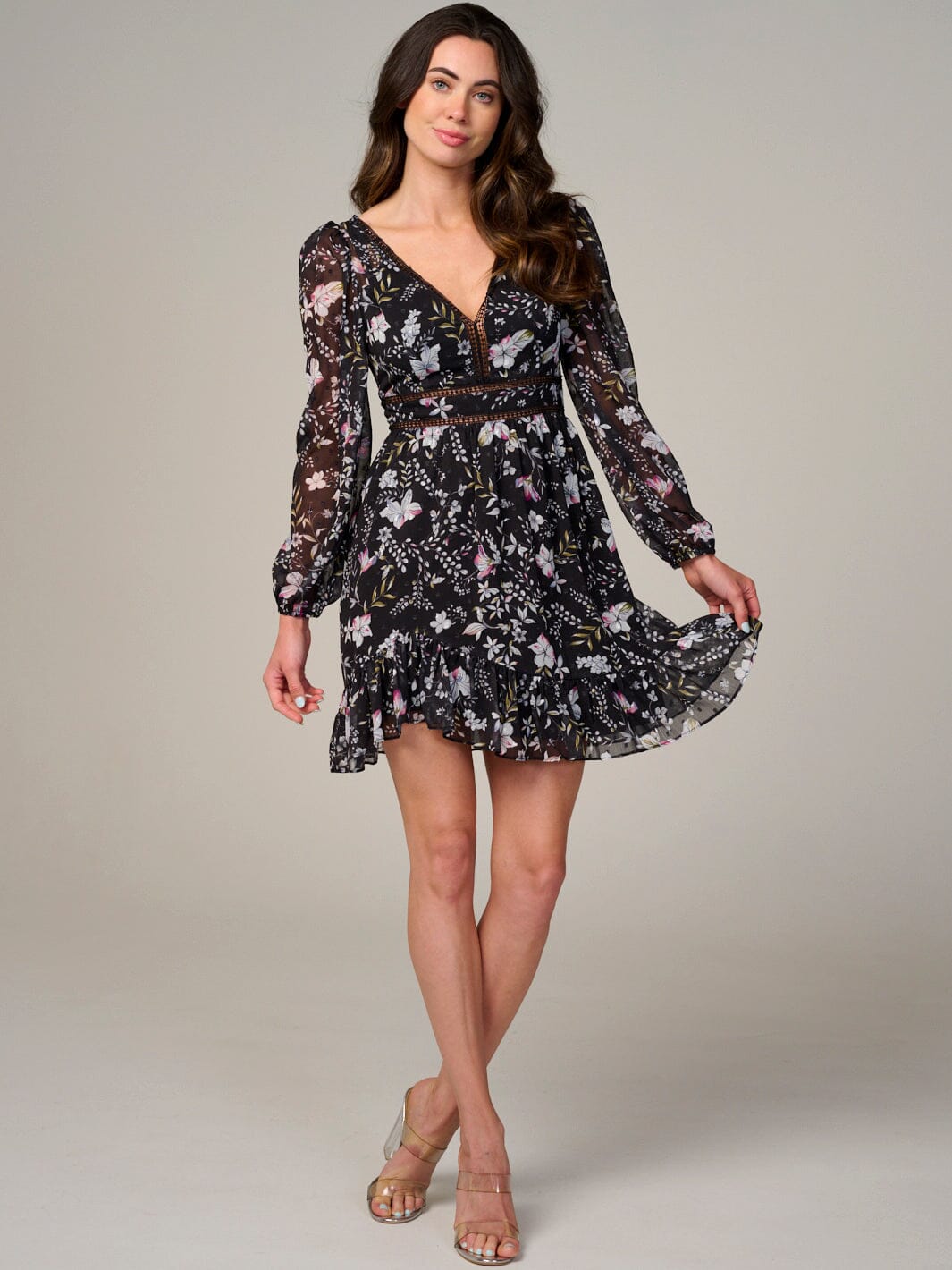 WOMEN'S LONG SLEEVE V-NECK TRIM DETAILED FLORAL PRINT MINI DRESS