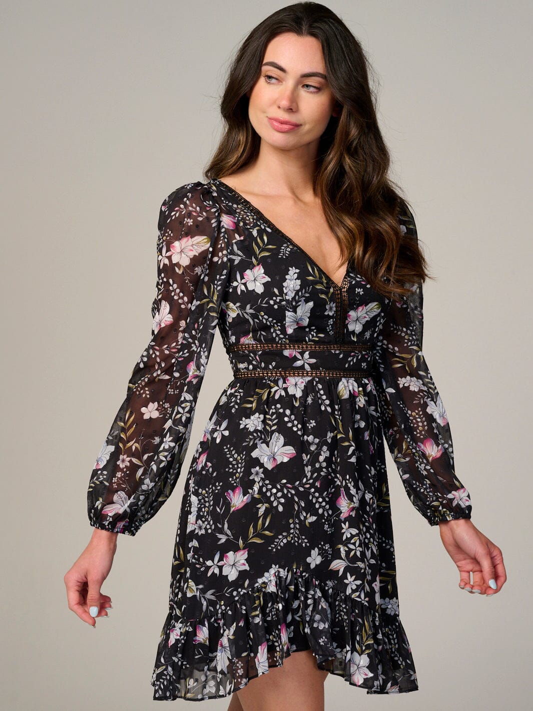 WOMEN'S LONG SLEEVE V-NECK TRIM DETAILED FLORAL PRINT MINI DRESS