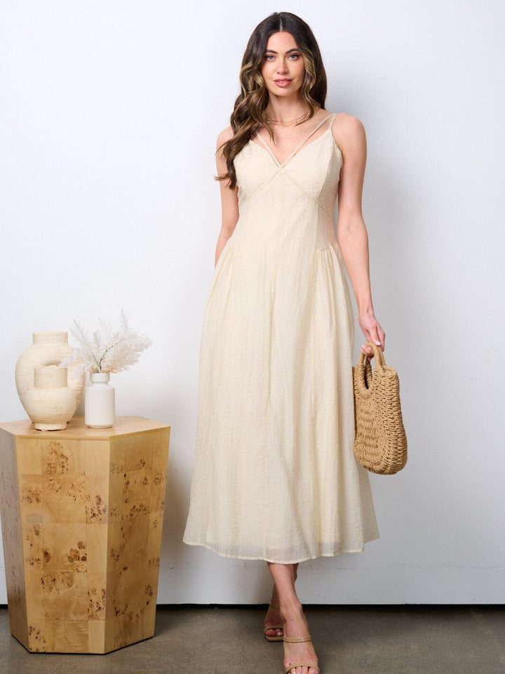 WOMEN'S SLEEVELESS V-NECK SOLID MAXI DRESS