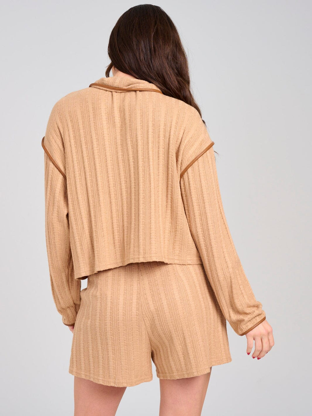 WOMEN'S BUTTON CLOSURE PU KNIT CONTRAST SHORTS