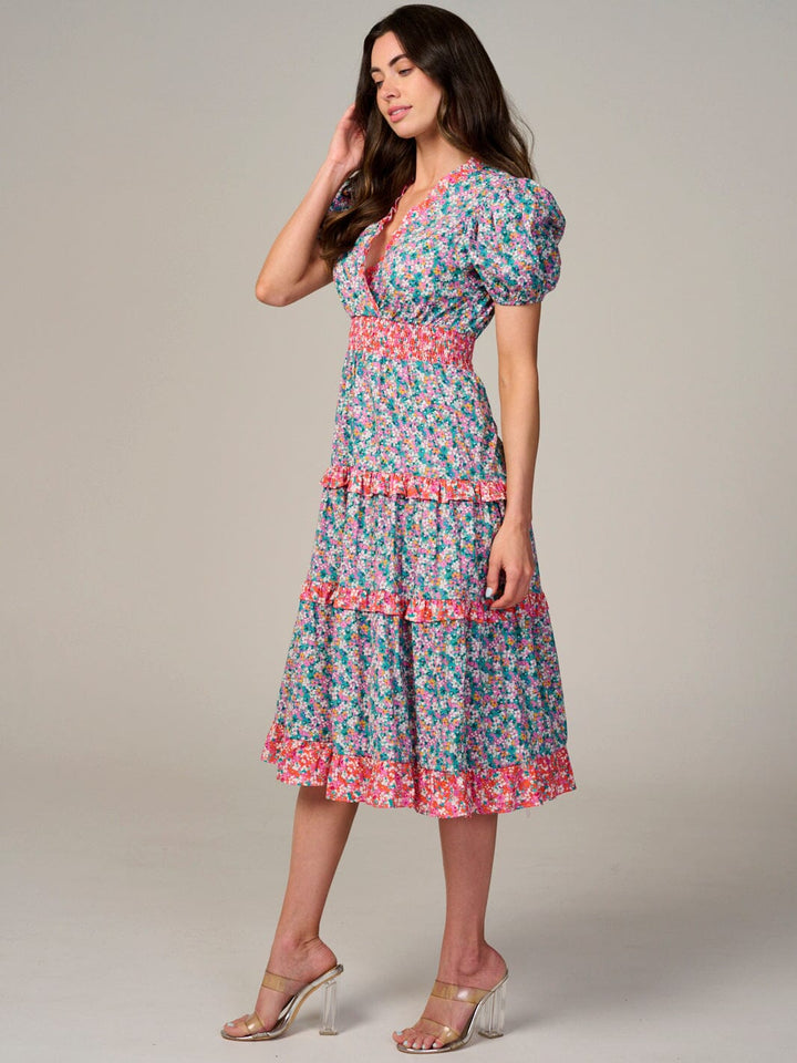 WOMEN'S SHORT SLEEVE SURPLICE SMOCK WAIST TIERED FLORAL MIDI DRESS