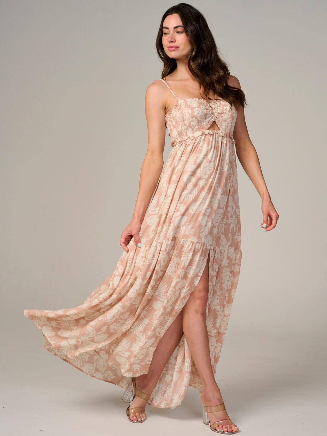 WOMEN'S SLEEVELESS SMOCK CUT OUT LEAF PRINT MAXI DRESS