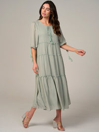 WOMEN'S SHORT SLEEVE V-NECK TIERED MAXI DRESS