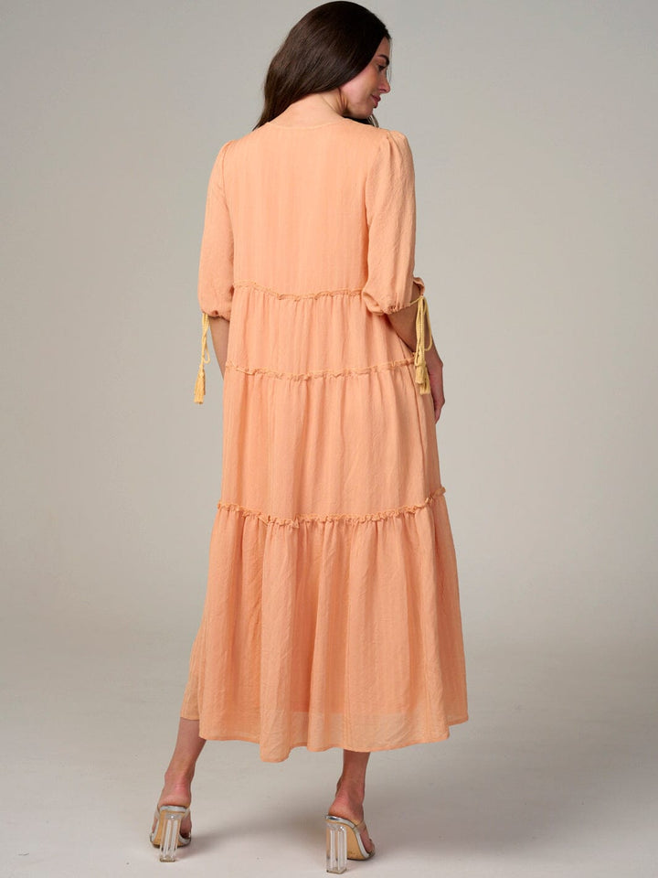 WOMEN'S SHORT SLEEVE V-NECK TIERED MAXI DRESS