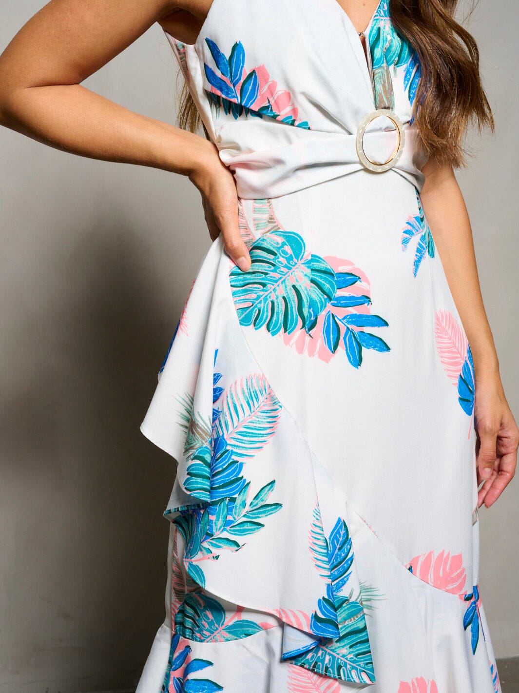 WOMEN'S SLEEVELESS V-NECK RUFFLE HIGH LOW LEAF PRINT MAXI DRESS