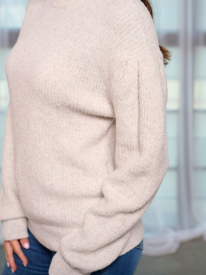 WOMEN'S LONG PUFF SLEEVE PULLOVER SWEATER
