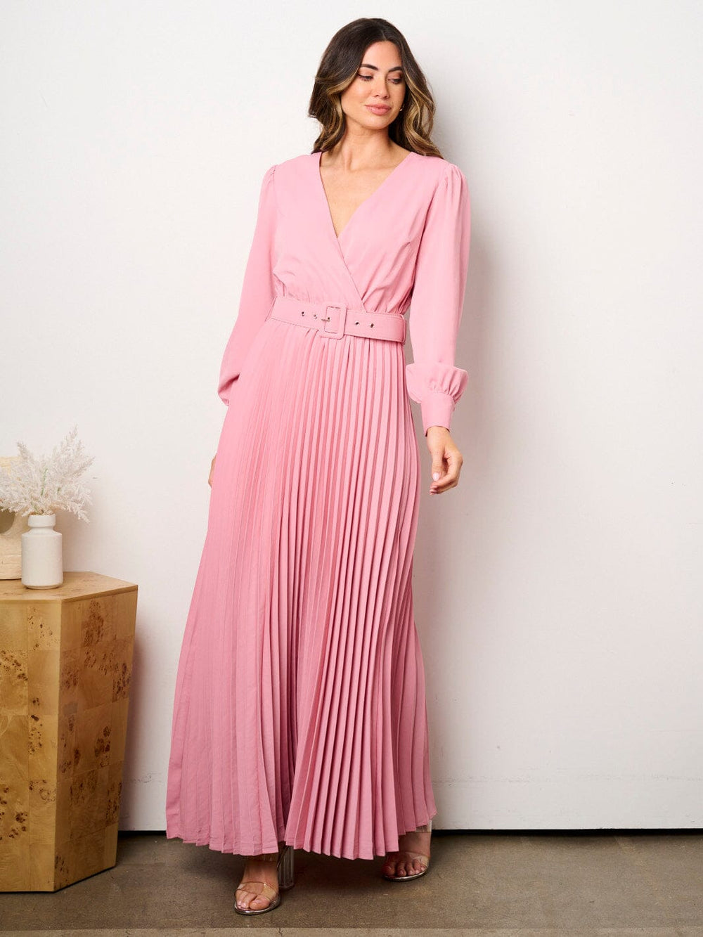 WOMEN'S LONG SLEEVE SURPLICE PLEATED BELTED MAXI DRESS