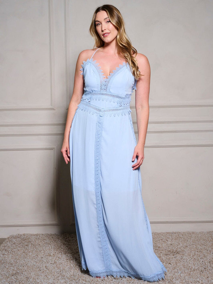 PLUS SIZE SLEEVELESS V-NECK TRIM DETAILED OPEN BACK MAXI DRESS