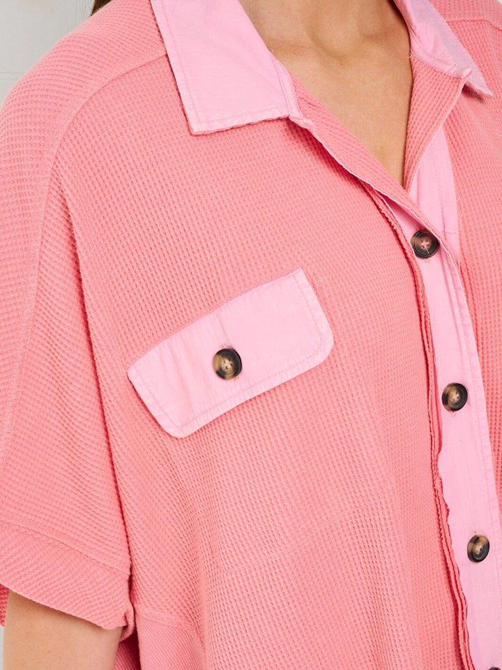 WOMEN'S SHORT SLEEVE BUTTON UP FRONT POCKETS TUNIC TOP