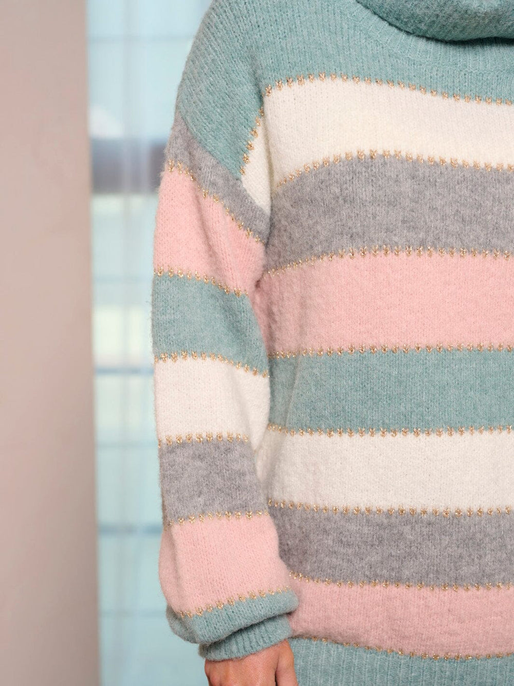 WOMEN'S LONG SLEEVE COLORBLOCK STRIPES TURTLE NECK PULLOVER SWEATER