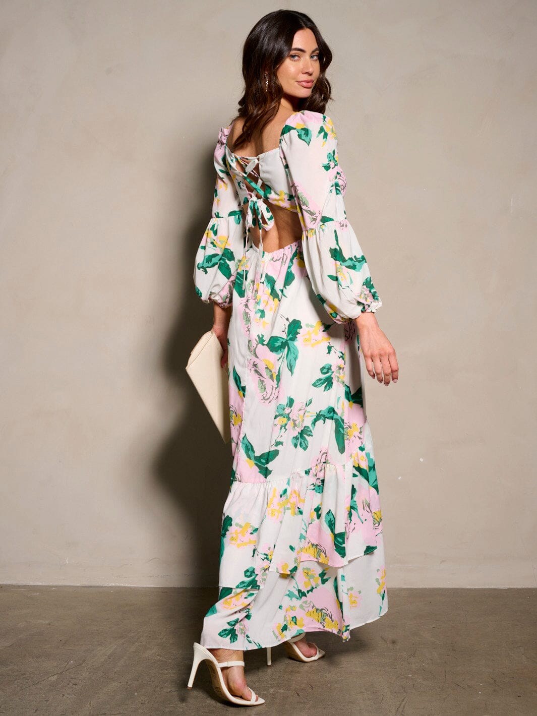 WOMEN'S LONG SLEEVE V-NECK BACK DETAILED RUFFLE FLORAL MAXI DRESS