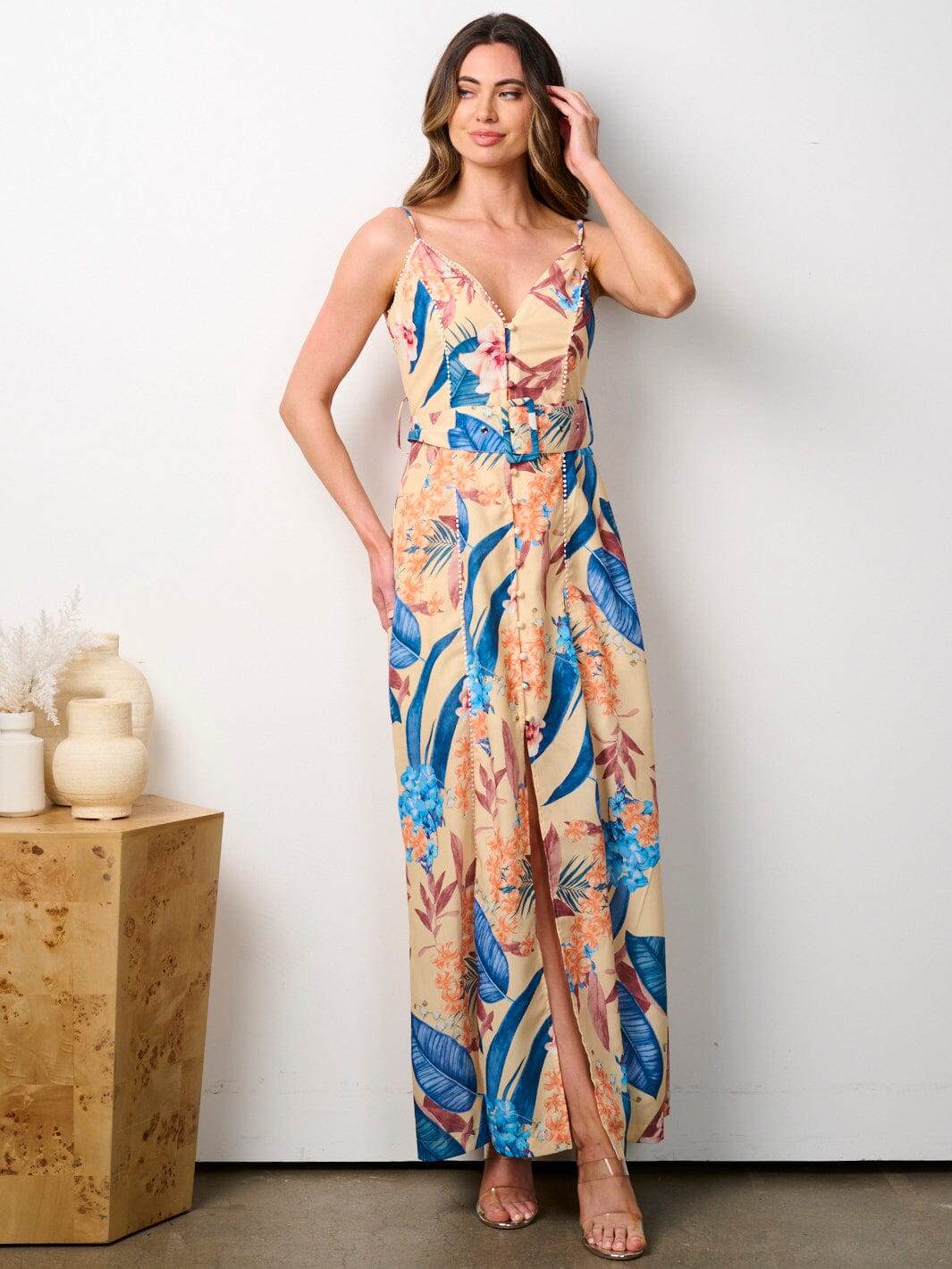 WOMEN'S SLEEVELESS V-NECK PRINTED SELF TIE MAXI DRESS