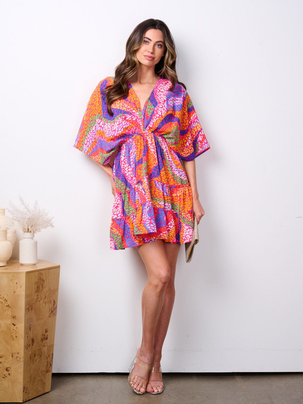 WOMEN'S SHORT SLEEVE V-NECK ANIMAL PRINT MINI DRESS