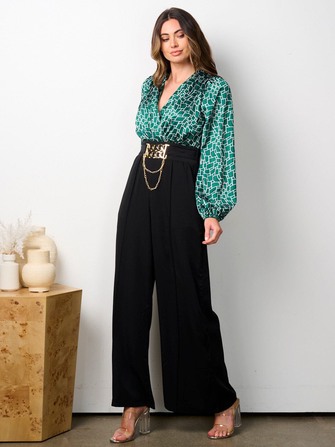 WOMEN'S LONG SLEEVE V-NECK POCKETS MULTI PRINT JUMPSUIT
