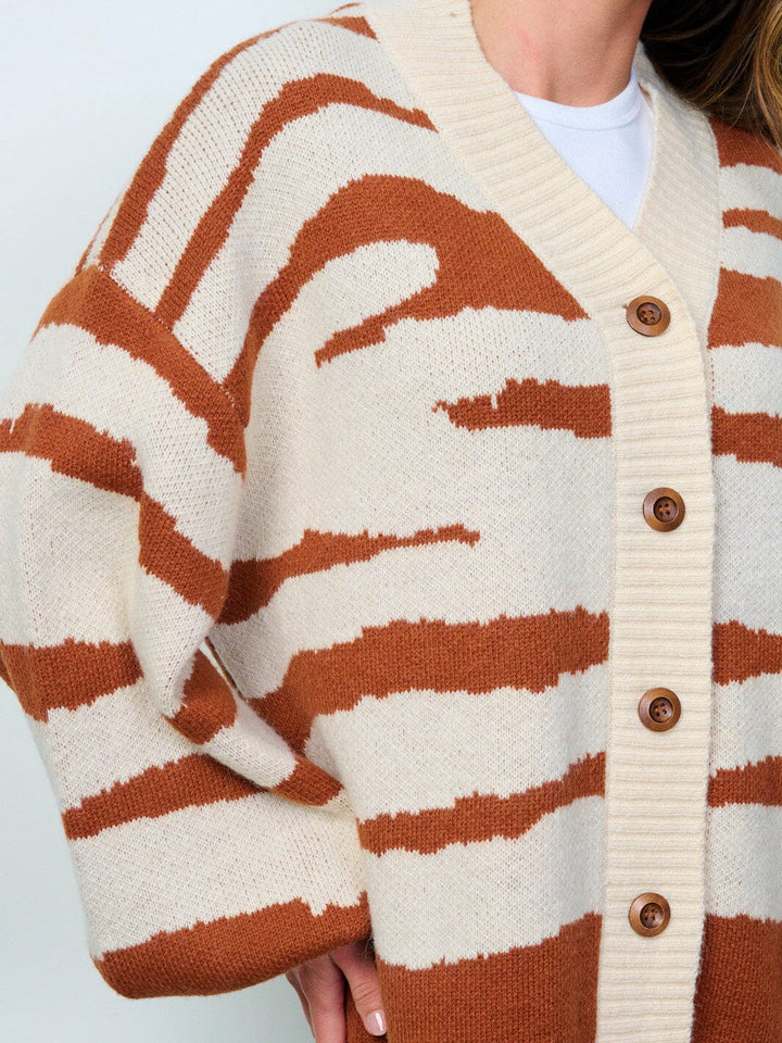 WOMEN'S LONG SLEEVE BUTTON CLOSURE PRINTED CARDIGAN