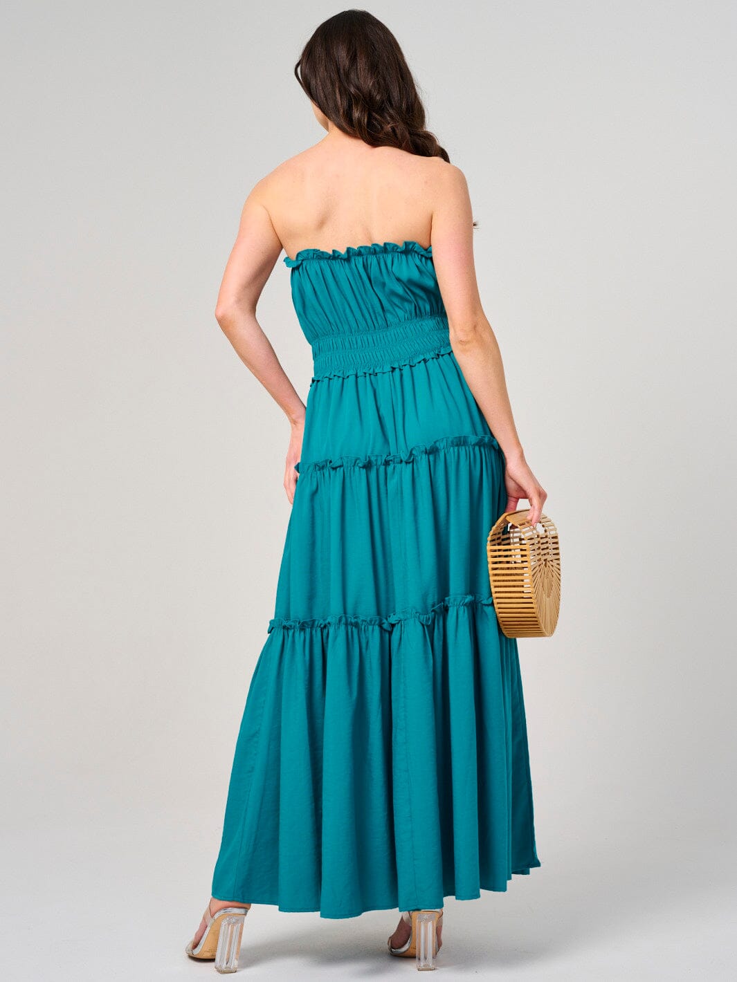 WOMEN'S SLEEVELESS SMOCK WAIST TIERED MAXI DRESS