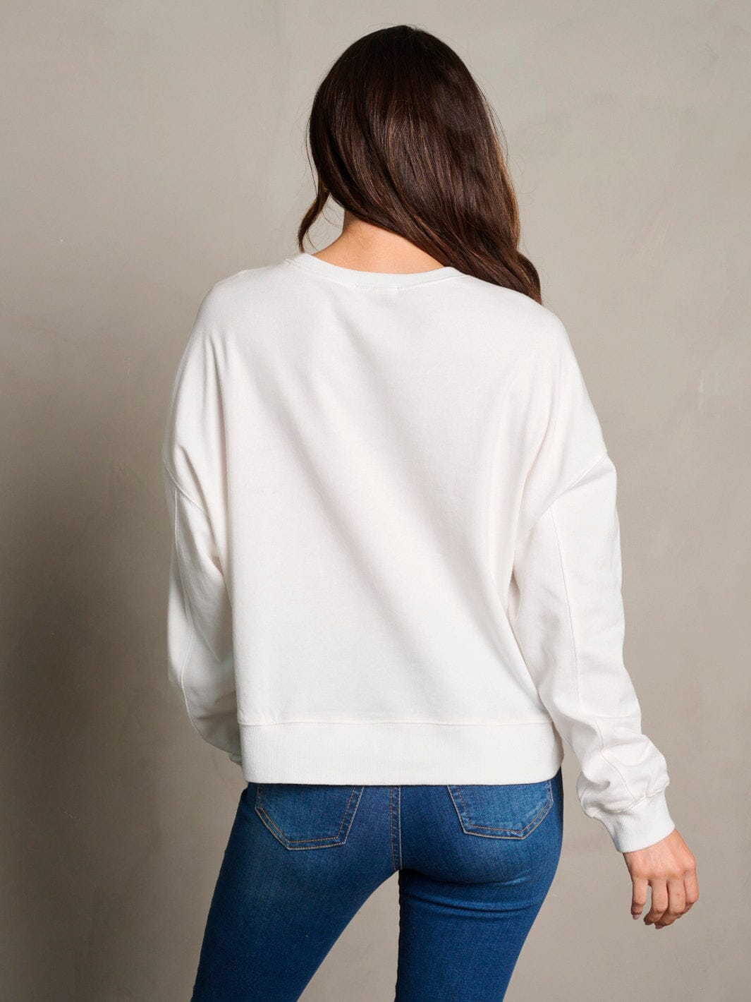 WOMEN'S LONG SLEEVE BEACH BABE PULLOVER SWEATER