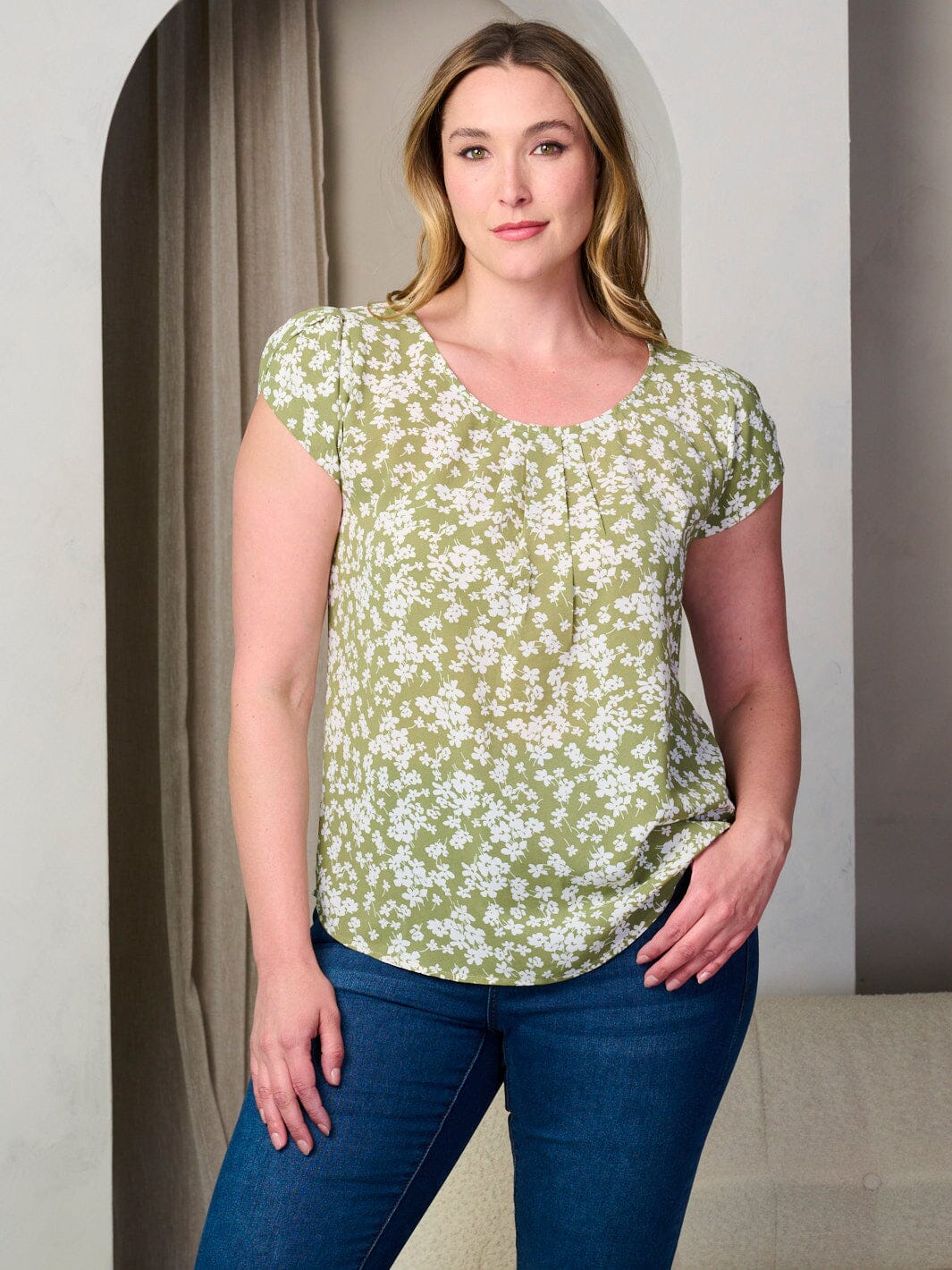 PLUS SIZE SHORT SLEEVE FLORAL TUNIC BLOUSE TOP