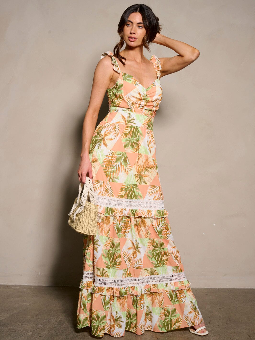 WOMEN'S SLEEVELESS V-NECK BACK DETAILED RUFFLE FLORAL MAXI DRESS