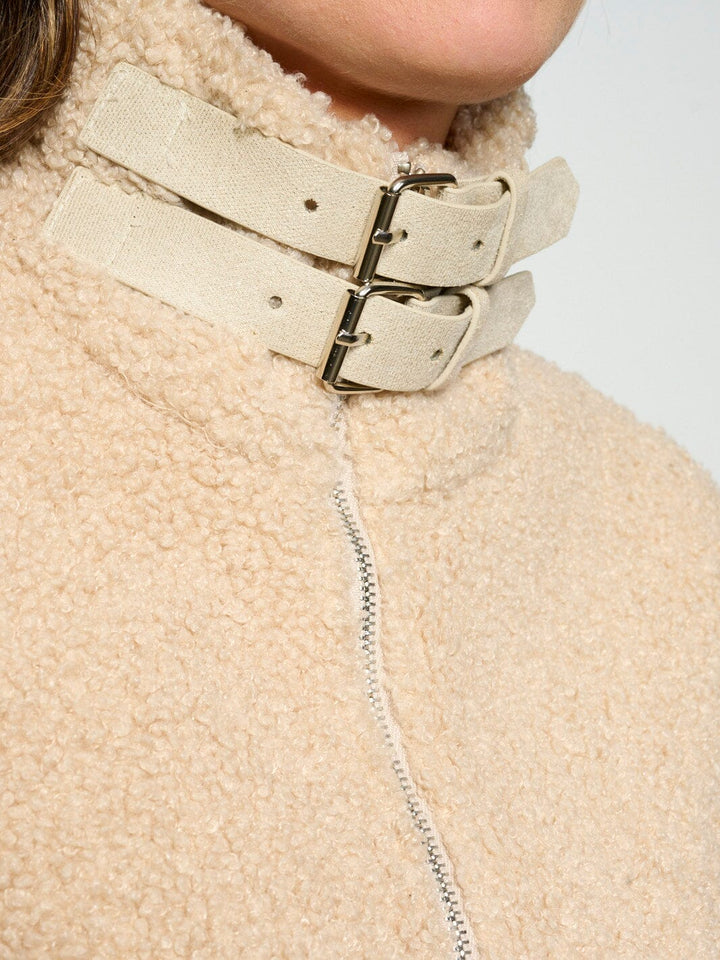 WOMEN'S LONG SLEEVE ZIPPER CLOSURE BELT DETAILED POCKETS SHERPA JACKET