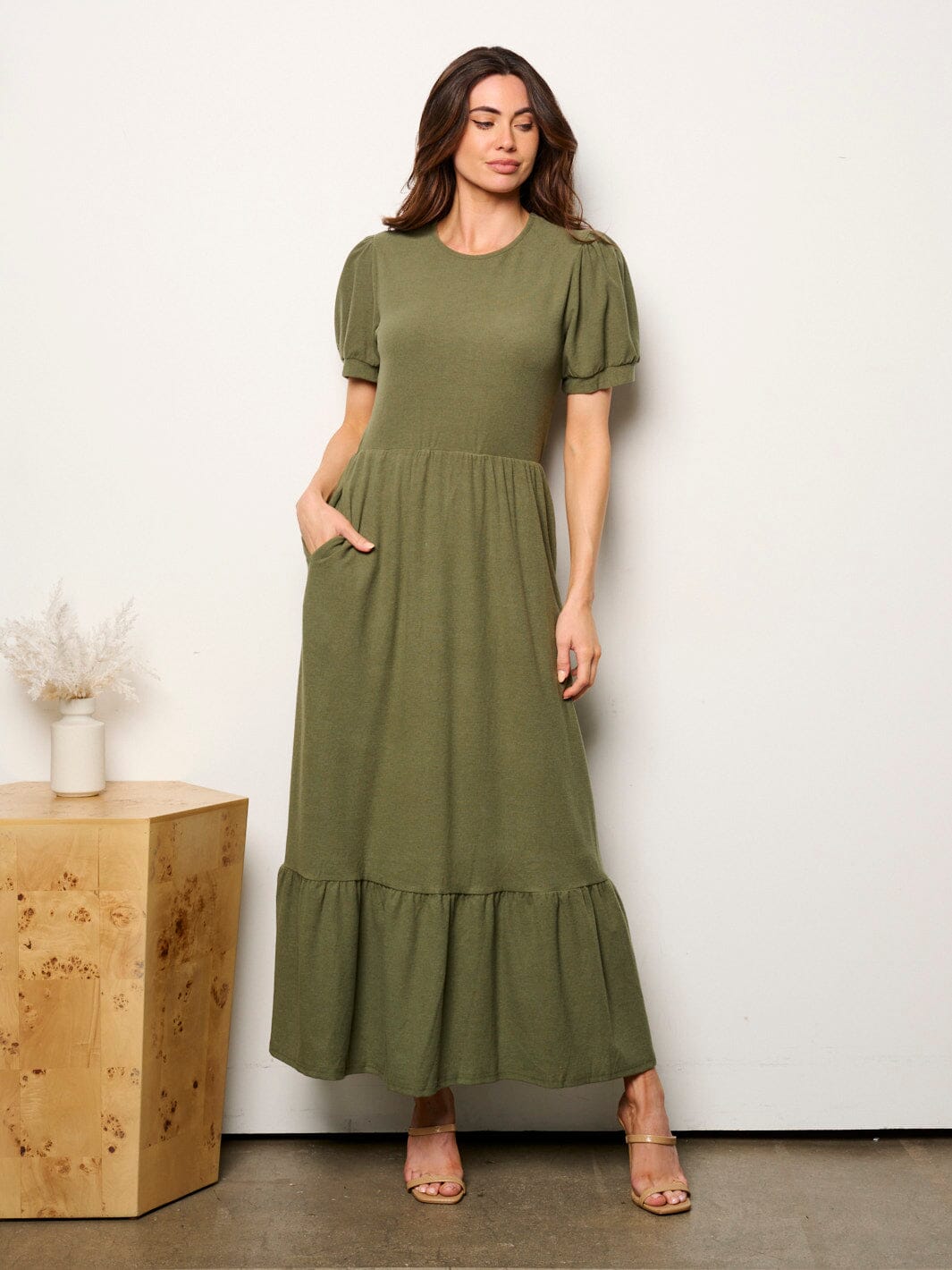 WOMEN'S SHORT SLEEVE POCKETS ELASTIC WAIST MAXI DRESS