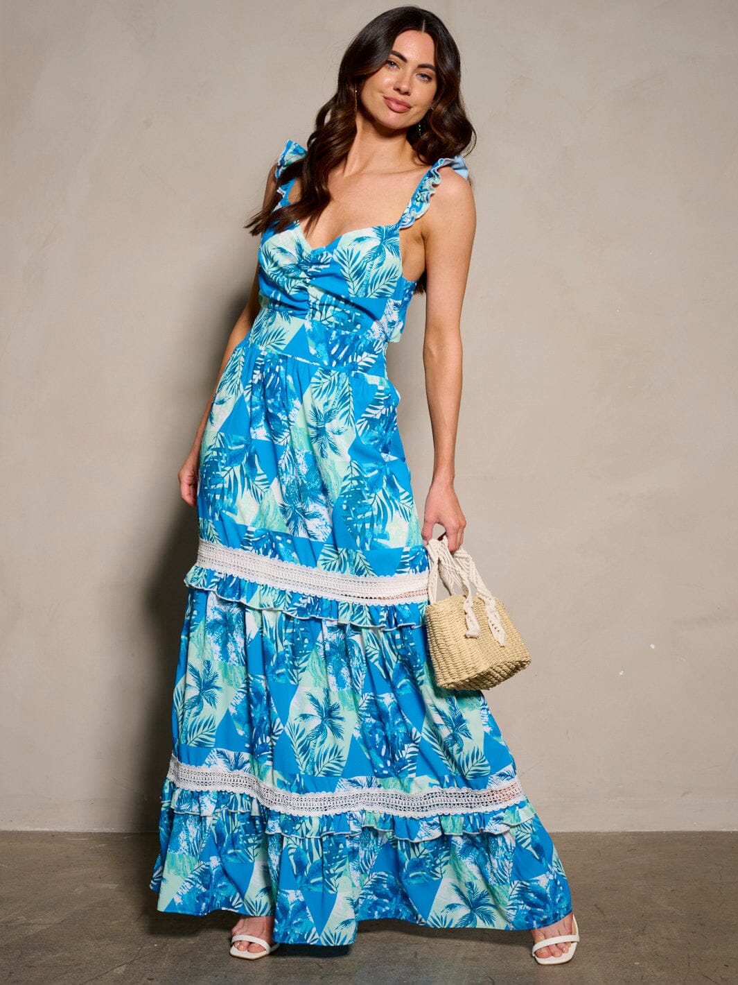 WOMEN'S SLEEVELESS V-NECK BACK DETAILED RUFFLE FLORAL MAXI DRESS